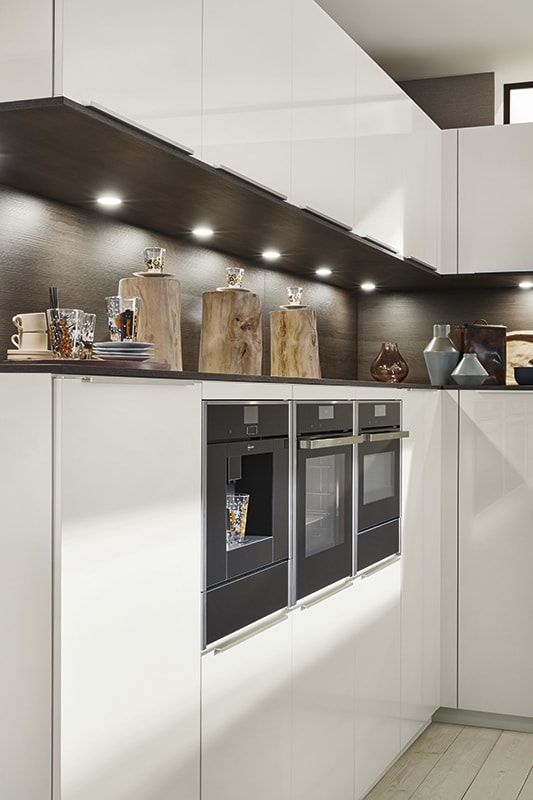 Kitchens with Handles London | Contemporary Home Design - Kitchens East ...